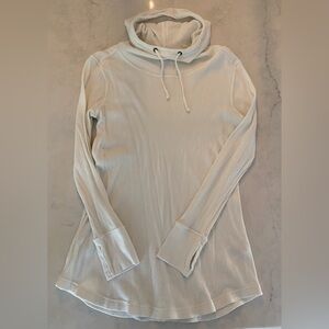 Patagonia hooded thermal tunic. Size small.